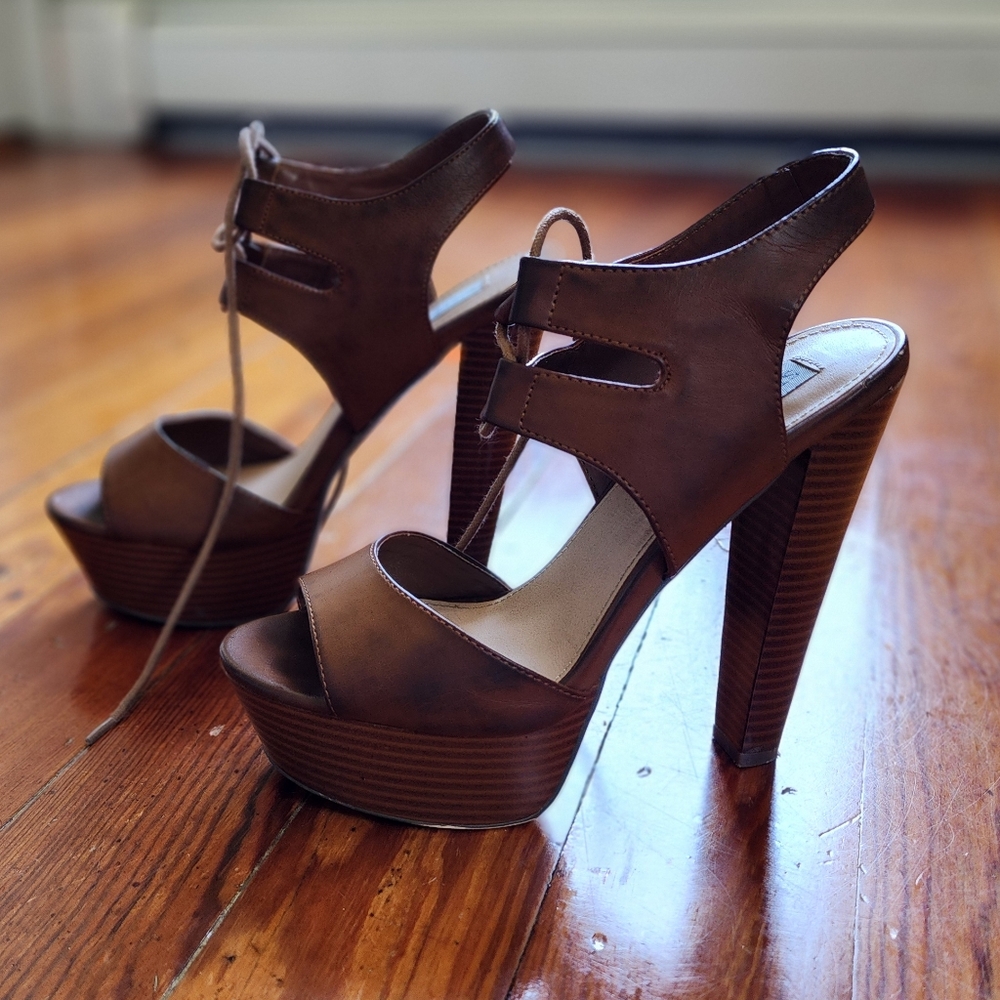 Steve Madden Lace Up Platform Heels